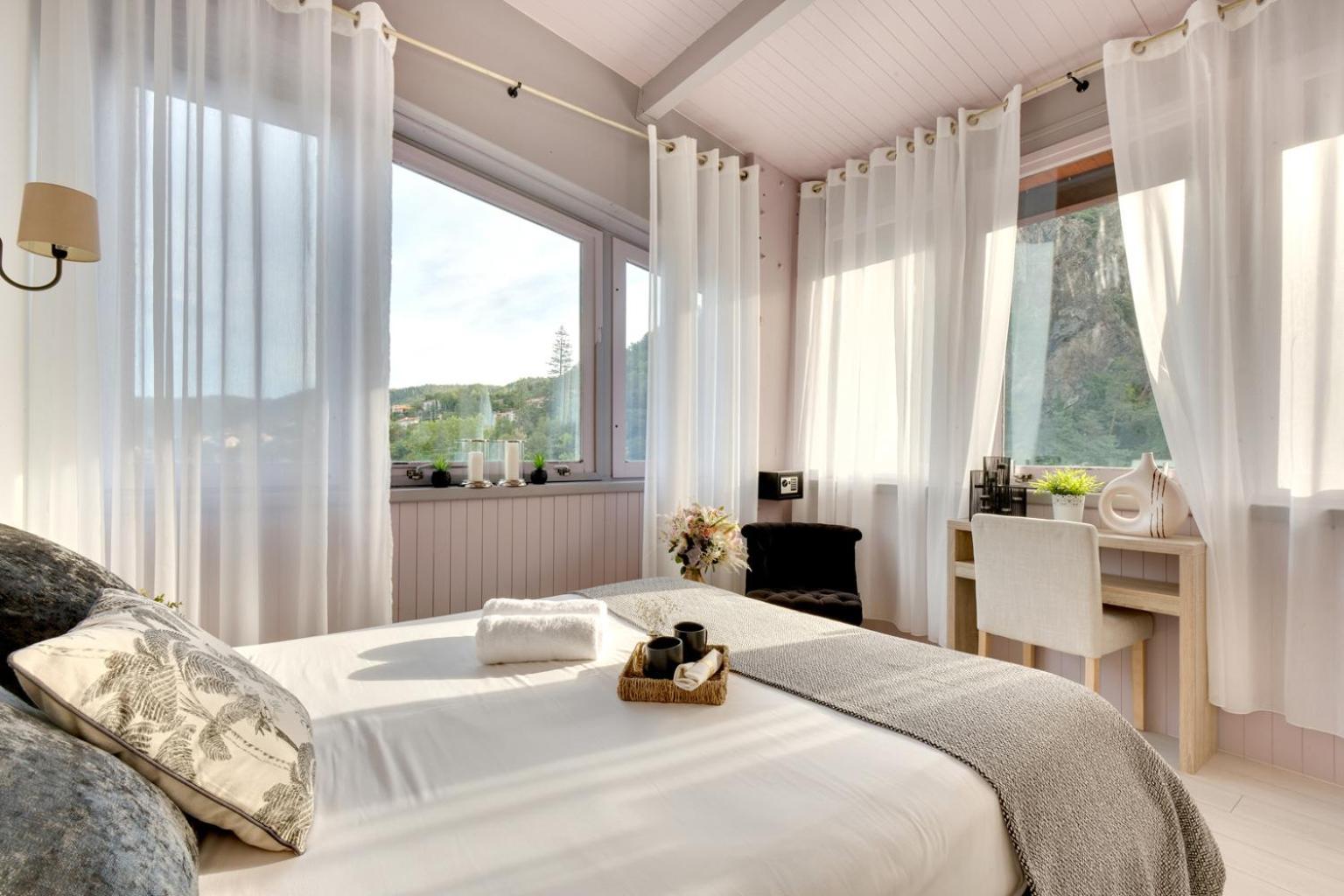 Hotel Les Sources Верне-ле-Бен Екстериор снимка