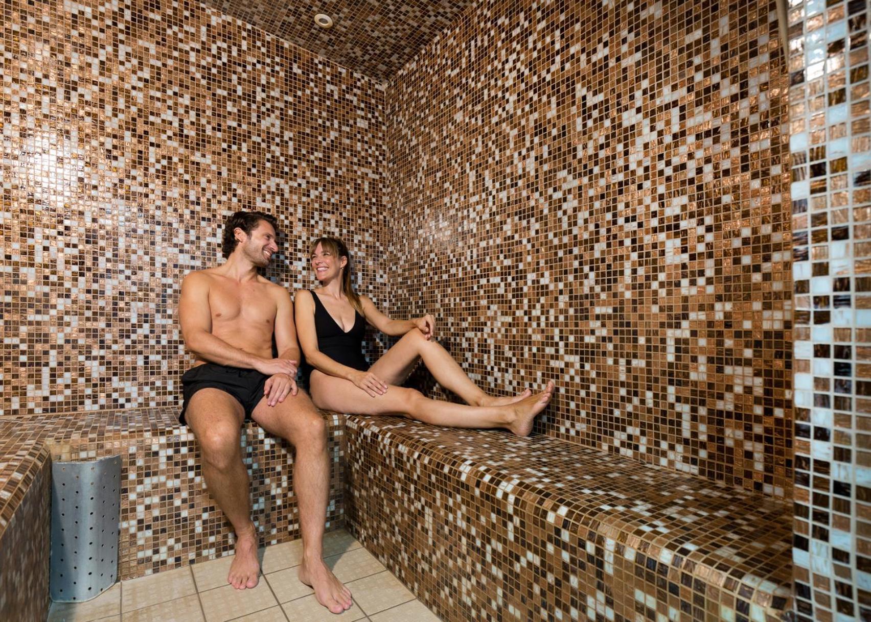 Hotel Les Sources Верне-ле-Бен Екстериор снимка